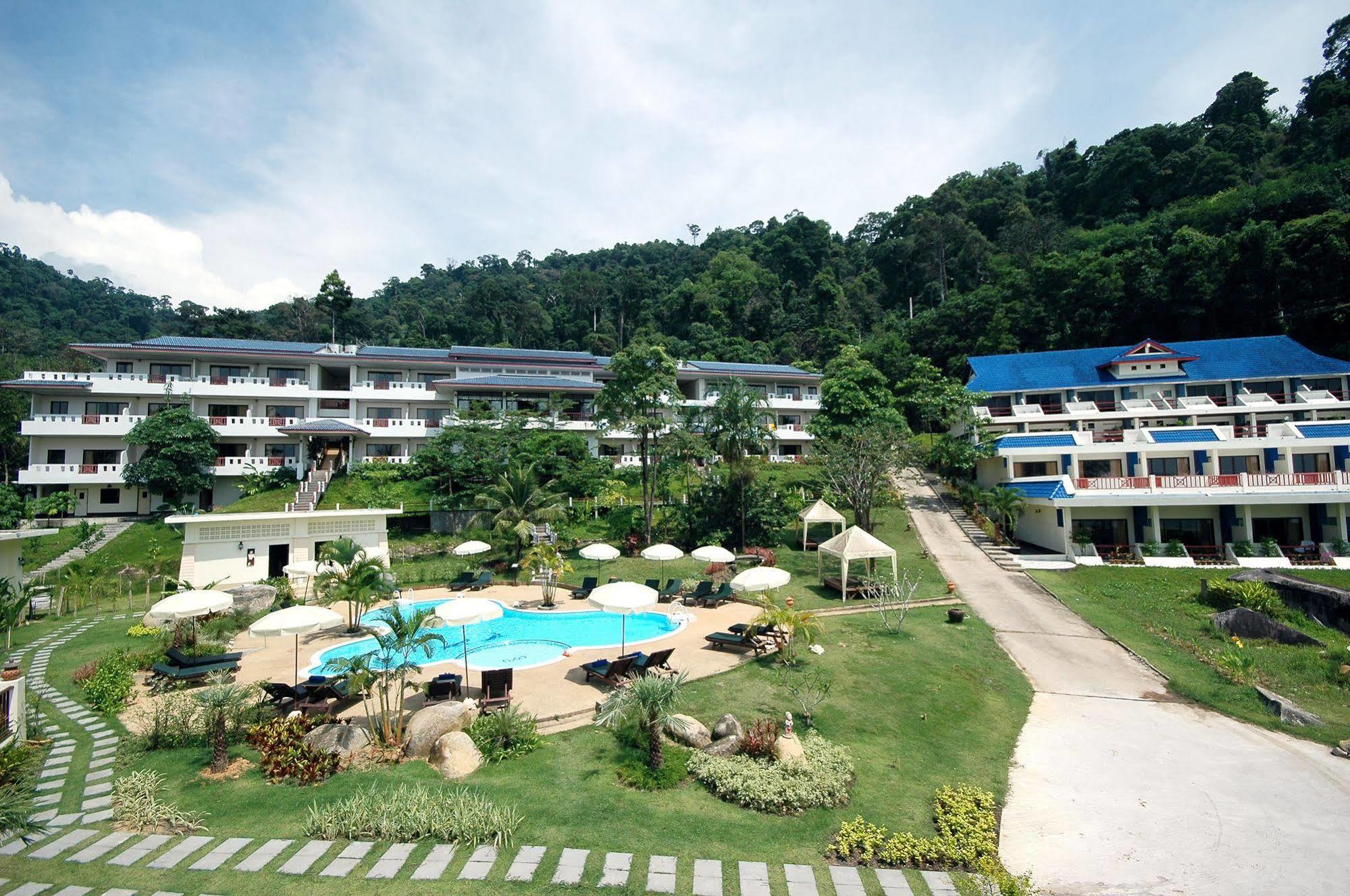 Khaolak Sunset Resort - Adults Only - Sha Extra Plus Кхаулак Экстерьер фото